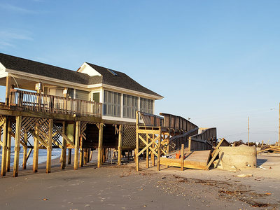Many coastal homes are unprotected from hurricanes and homeowners have no intention of retrofitting, study finds